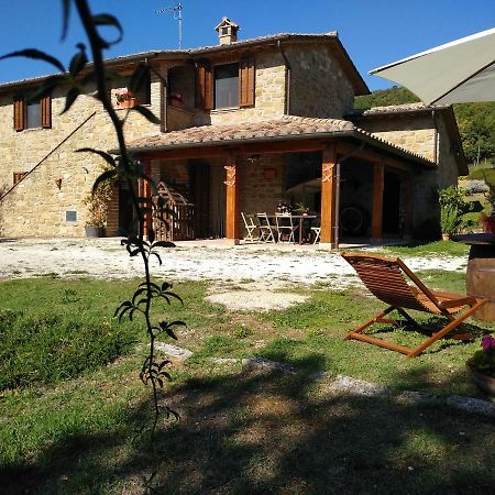 Agriturismo Casa Del Nonno Valfabbrica Экстерьер фото