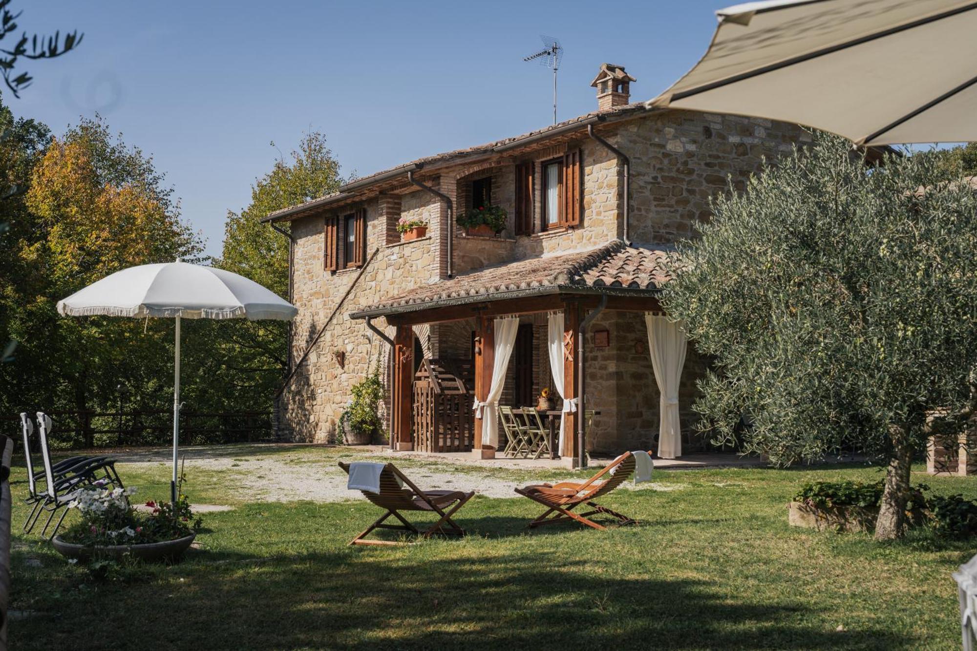 Agriturismo Casa Del Nonno Valfabbrica Экстерьер фото